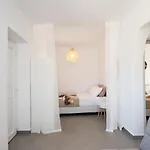 Дом отдыха Saint Alexander Mykonos Mykonos Town