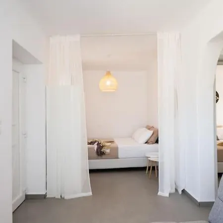 בית נופש Saint Alexander Mykonos Mykonos Town